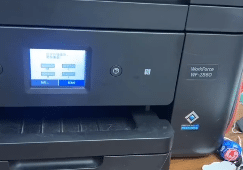 爱普生WF-2860打印机客户说点了固件更新之后一开机提示墨盒未正确安装远程维修服务