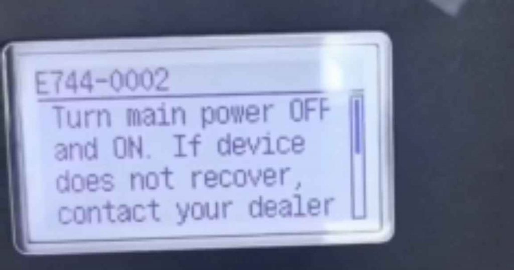 佳能mf113w固件更新失败开机显示E744-0002错误修复